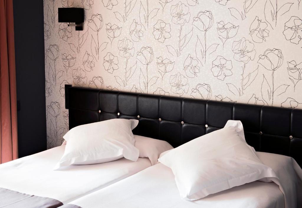 Hospedium Hostal Un Punto Chic Huesca Kültér fotó